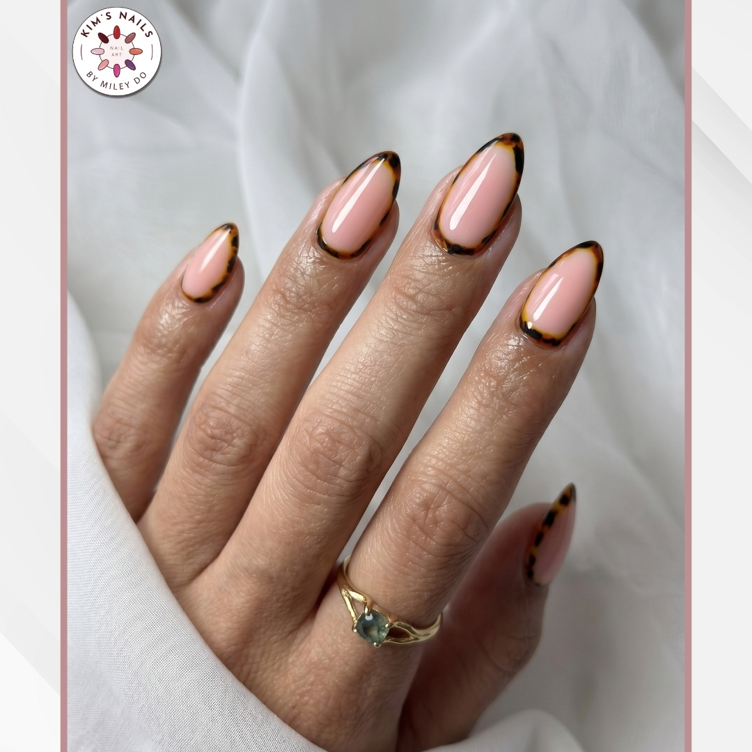 Top nails